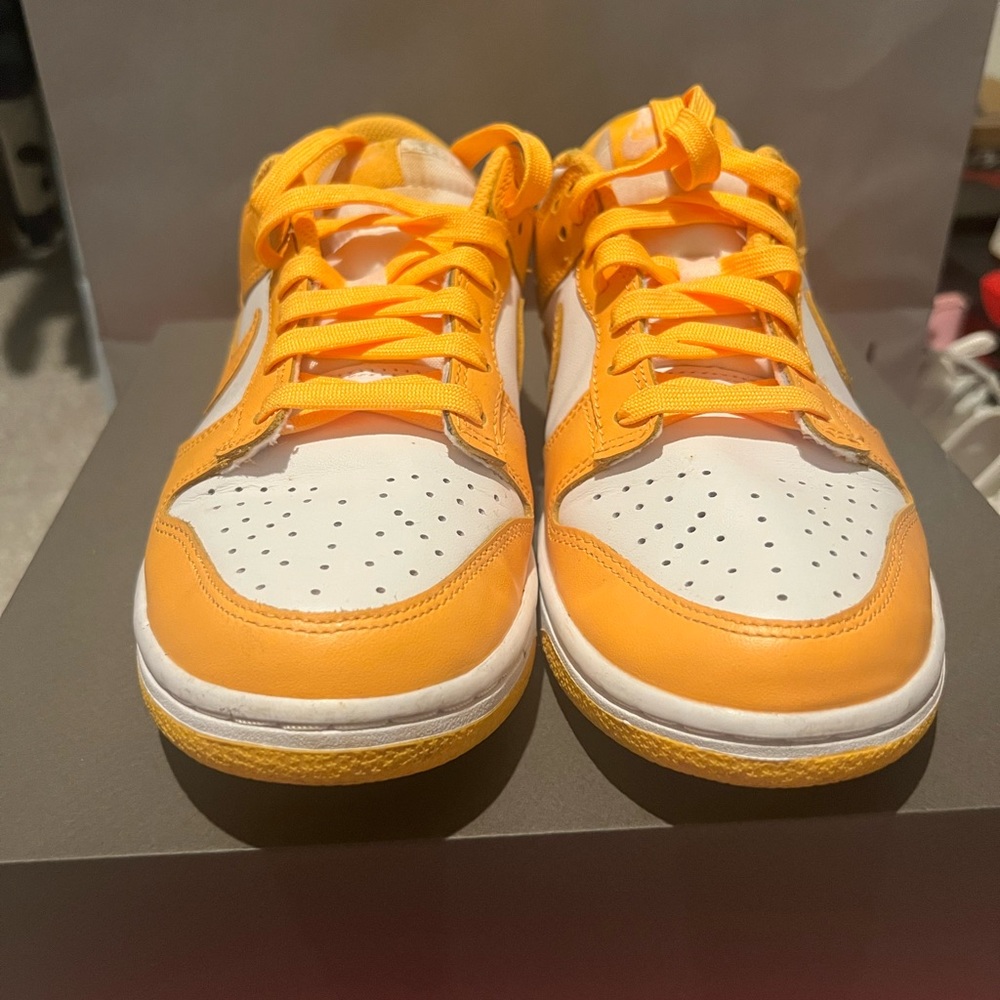 Dunks - Picture 2 of 4